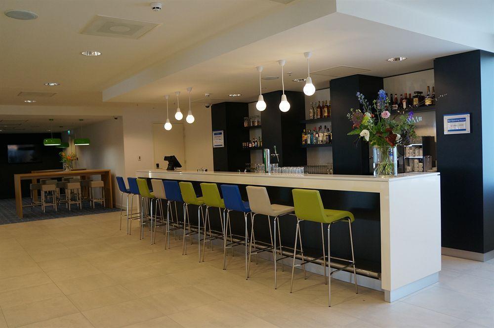 Holiday Inn Express Amsterdam Arena Towers By Ihg Exterior foto
