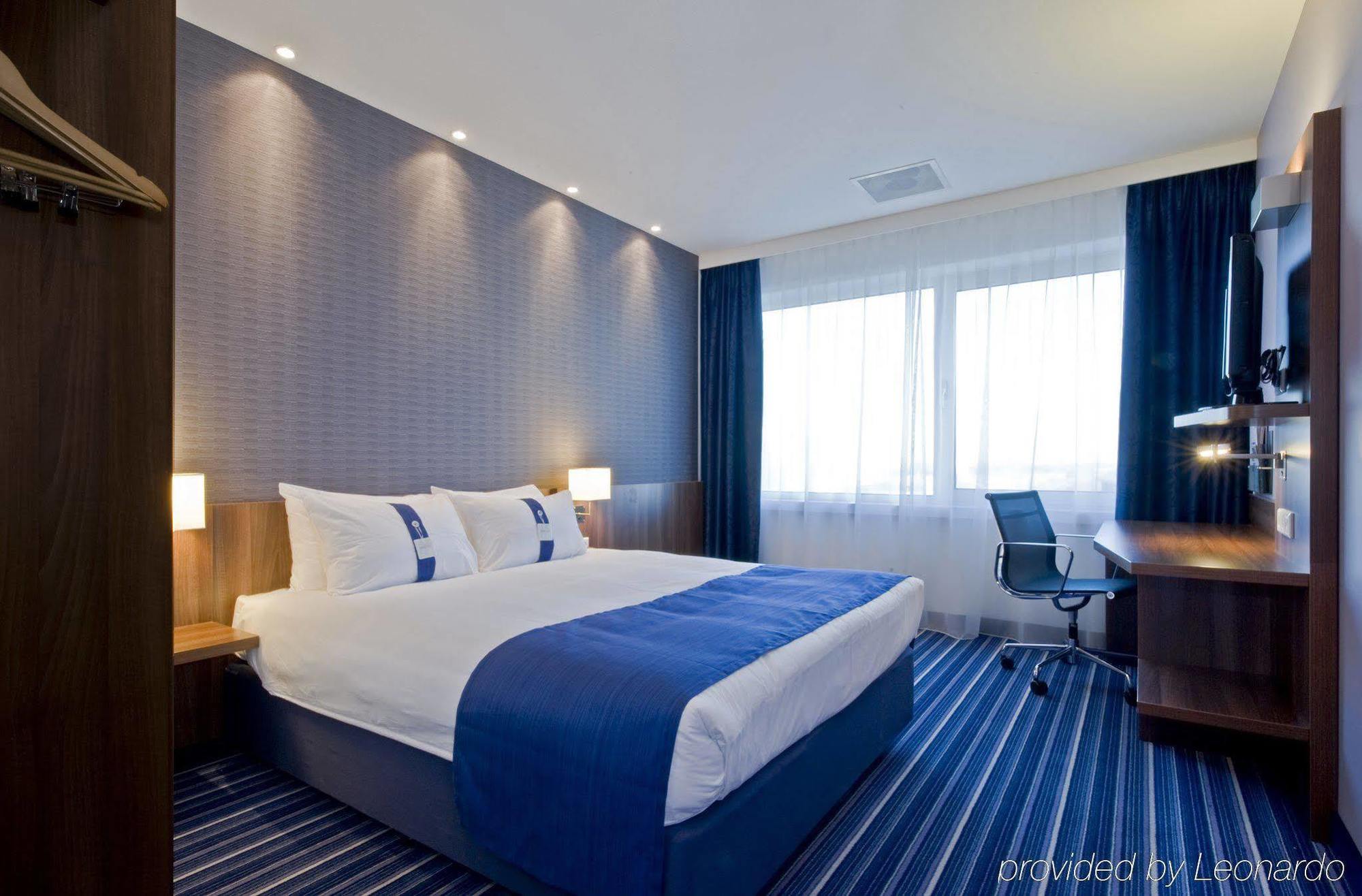 Holiday Inn Express Amsterdam Arena Towers By Ihg Exterior foto